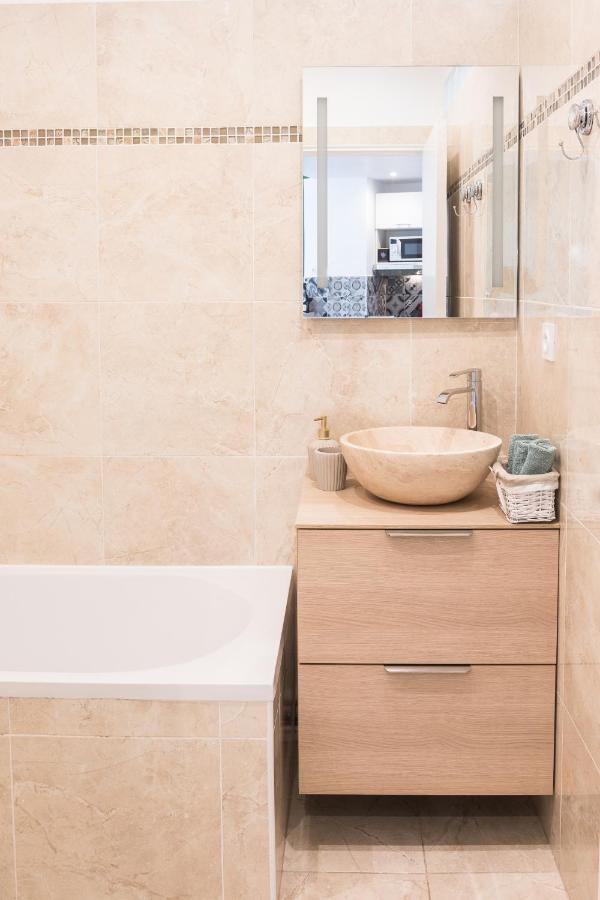 Beautiful Apartment In The Heart Of Nizza Exterior foto