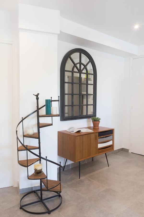 Beautiful Apartment In The Heart Of Nizza Exterior foto