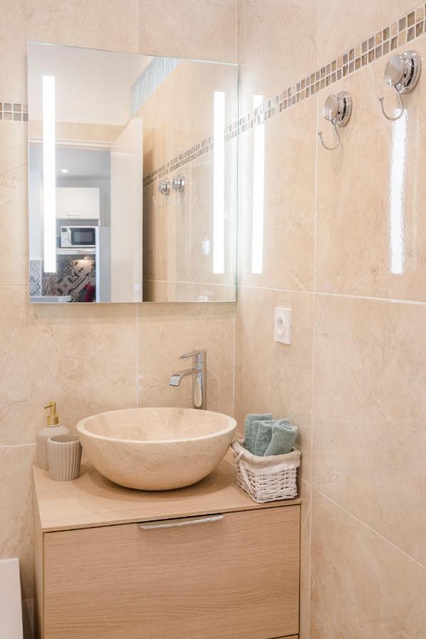 Beautiful Apartment In The Heart Of Nizza Exterior foto