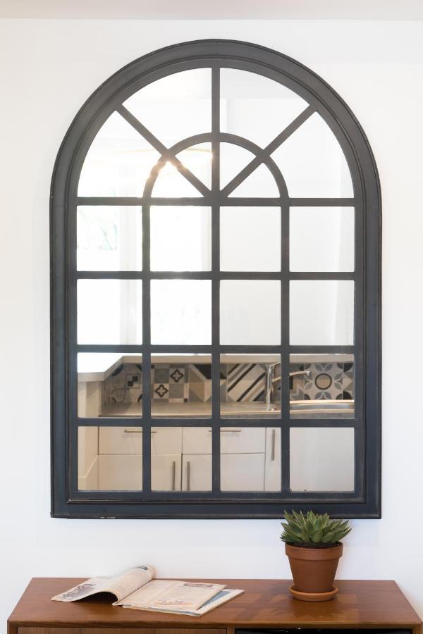 Beautiful Apartment In The Heart Of Nizza Exterior foto